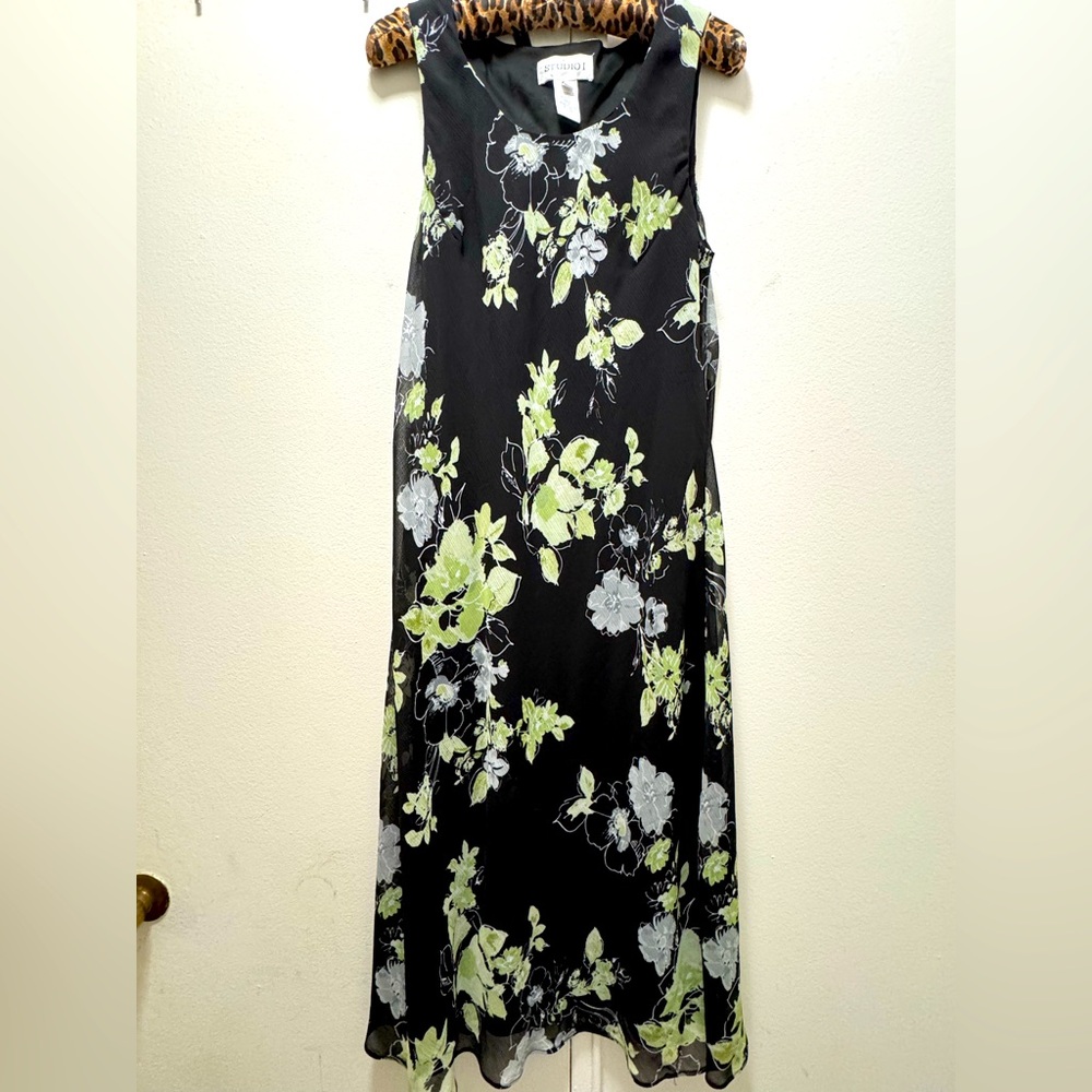 Y2K vintage Studio I floral sleeveless dress size 14 black and green fairy boho